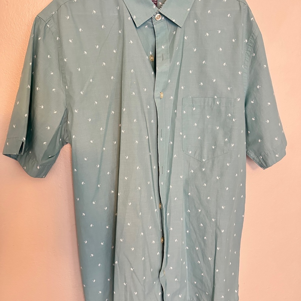 Men's Green Short Sleeve Shirt